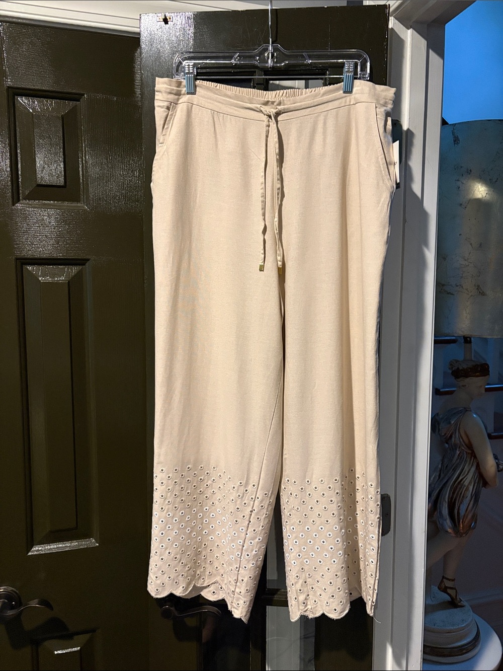 Ellen Tracy Cream Wide-Leg Eyelet Hem Drawstring Pants